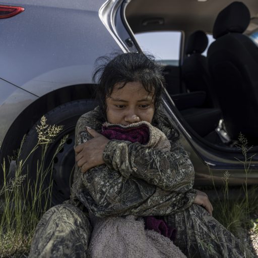 Sierra Vista, Cochise County, Arizona, July 17, 2022. A car with smuggled undocumented migrant women  from Mexico and Guatemala that was flagged and stopped during  the Operation Safe Streets  around Sierra Vista, Cochise County, Arizona. The migrants were asked to take off their camouflage attire, as well as belts and shoe laces and  were detained by the Border Patrol.  © Adriana Zehbrauskas.